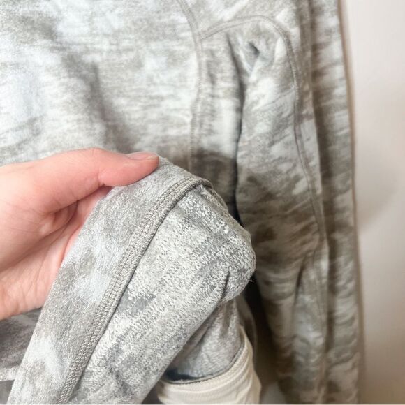 Lululemon It’s Rulu Run Long Sleeve in Data Rush Mini Jacquard White Opal Rover - Picture 13 of 14